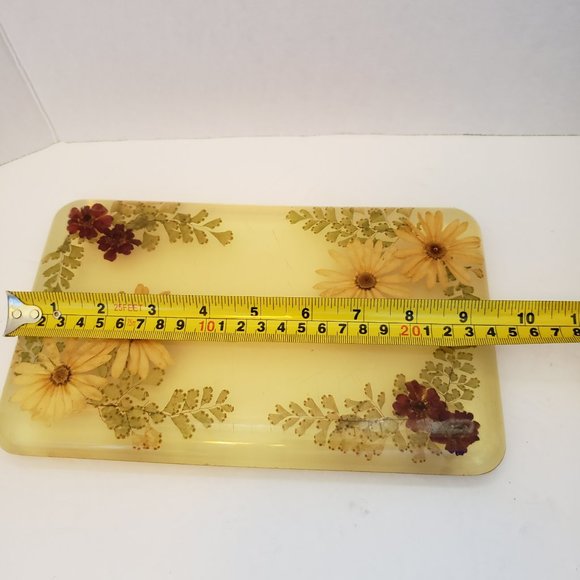 Vintage MCM Lucite Sunflower Rectangle Trivet with Feet - Picture 2 of 6